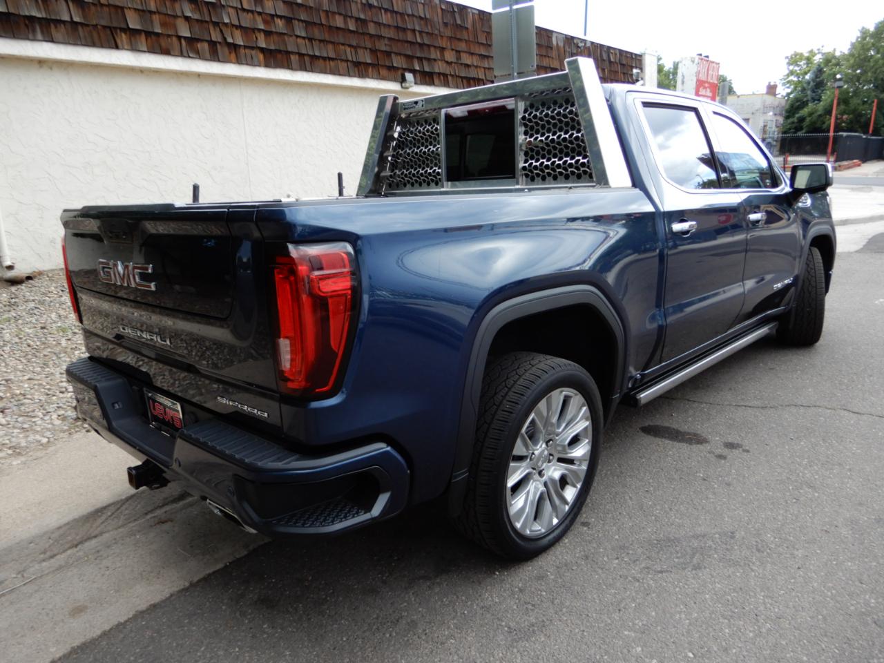 GMC Sierra 1500 4WD Crew Cab 147" Denali 2020