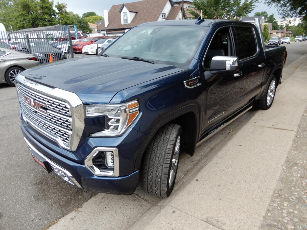 GMC Sierra 1500 4WD Crew Cab 147" Denali 2020