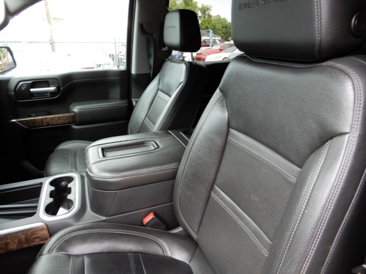 GMC Sierra 1500 4WD Crew Cab 147" Denali 2020