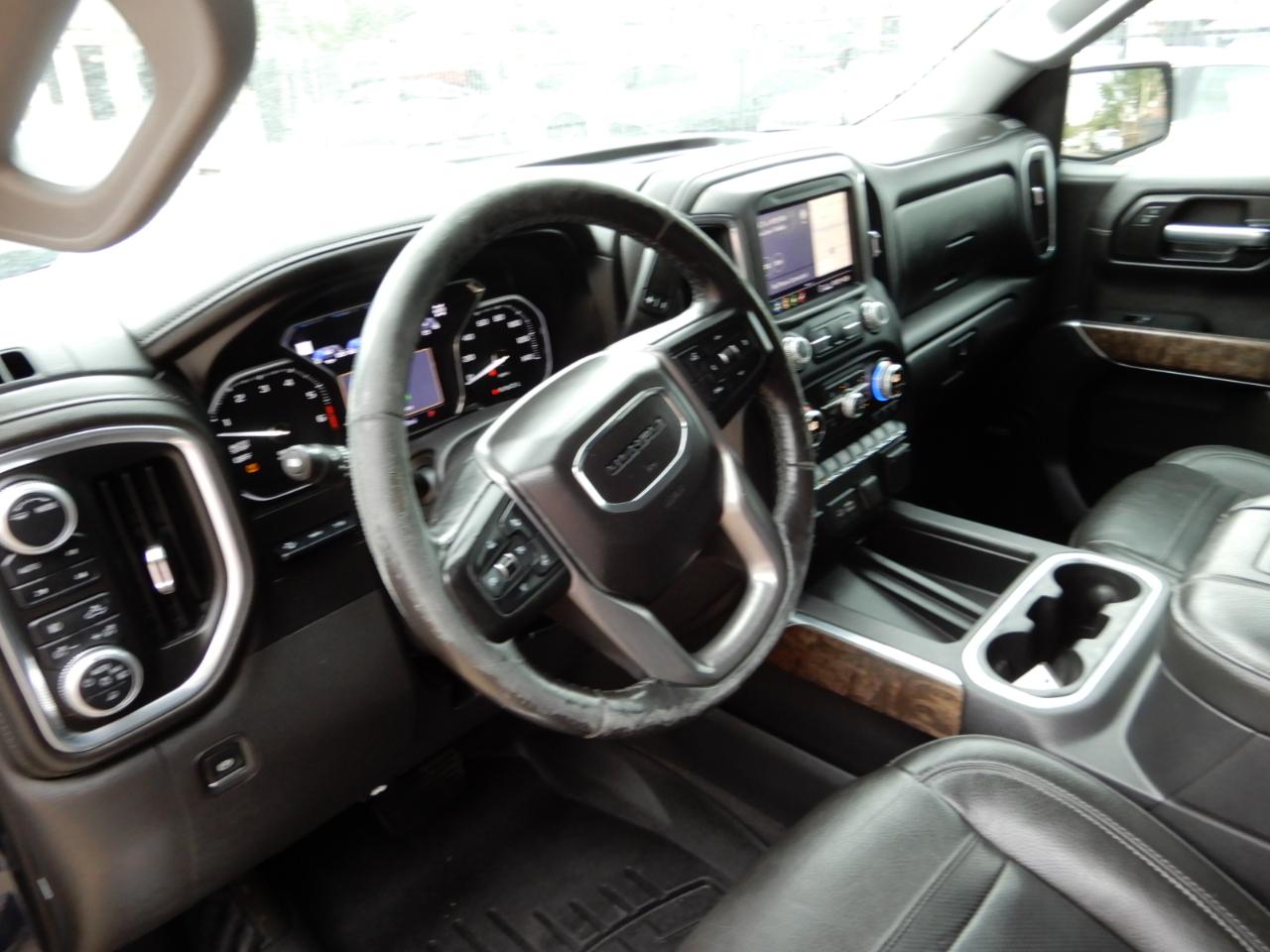 GMC Sierra 1500 4WD Crew Cab 147" Denali 2020