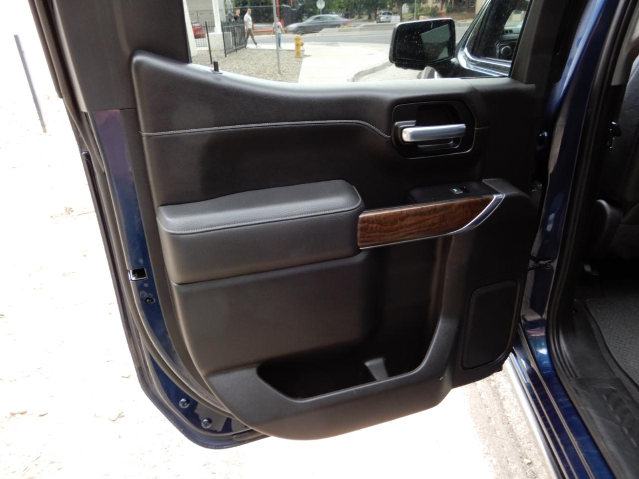 GMC Sierra 1500 4WD Crew Cab 147" Denali 2020