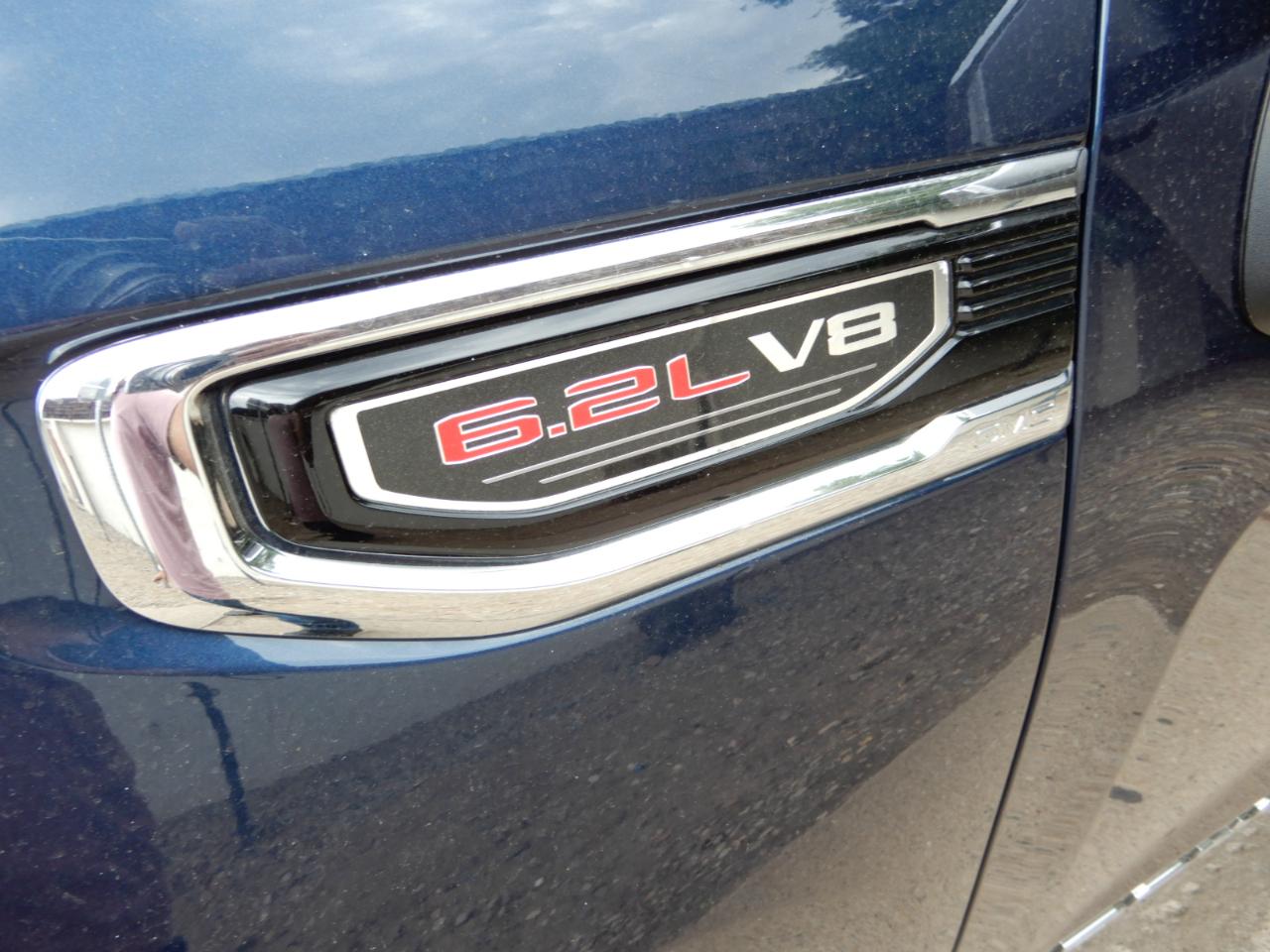 GMC Sierra 1500 4WD Crew Cab 147" Denali 2020