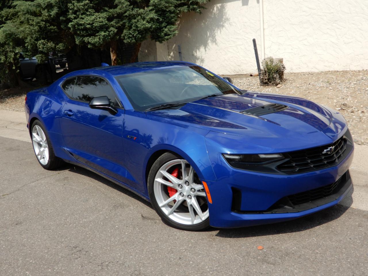 Chevrolet Camaro 2dr Cpe LT1 2021