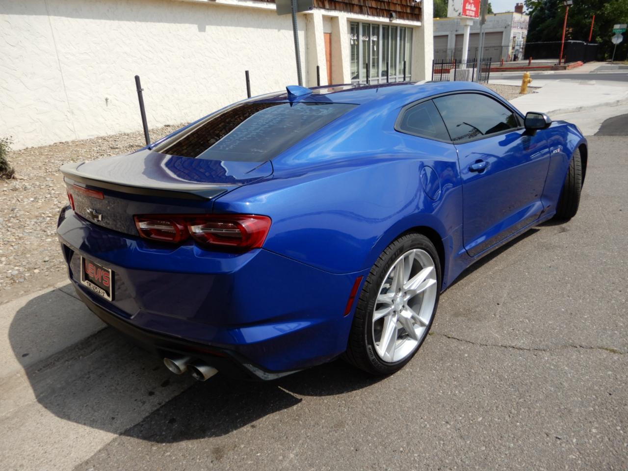 Chevrolet Camaro 2dr Cpe LT1 2021