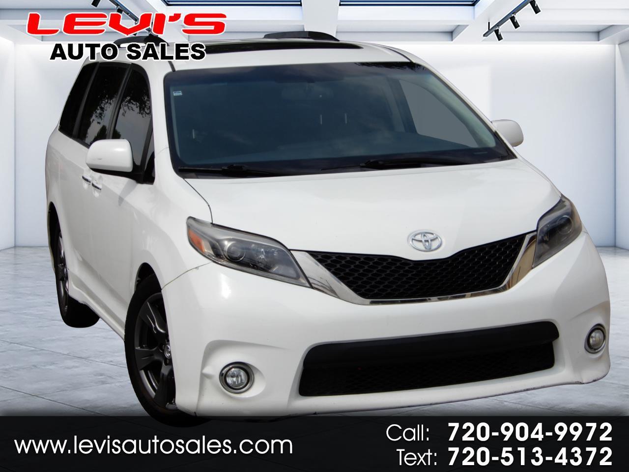 Toyota Sienna SE FWD 8-Passenger (Natl) 2017