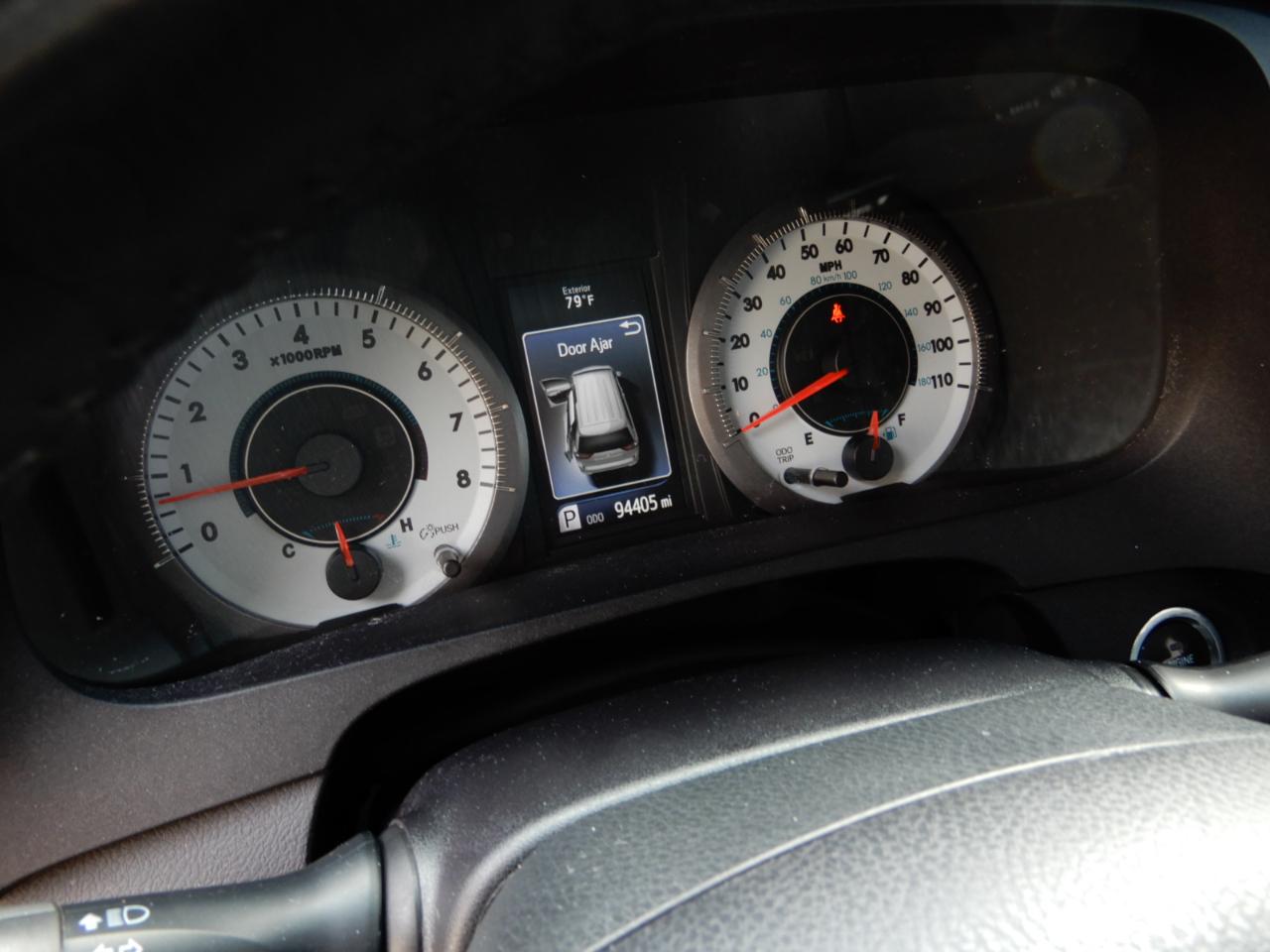 Toyota Sienna SE FWD 8-Passenger (Natl) 2017