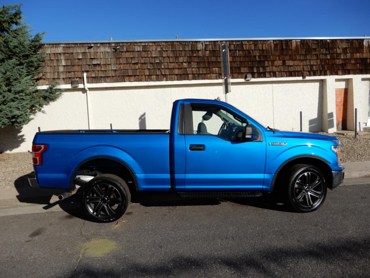 Ford F-150 XLT 2WD Reg Cab 6.5' Box 2019