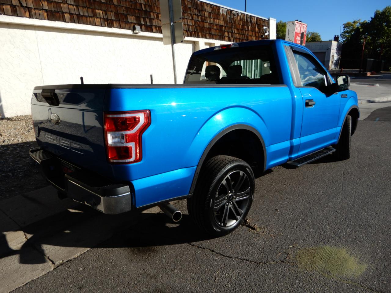 Ford F-150 XLT 2WD Reg Cab 6.5' Box 2019