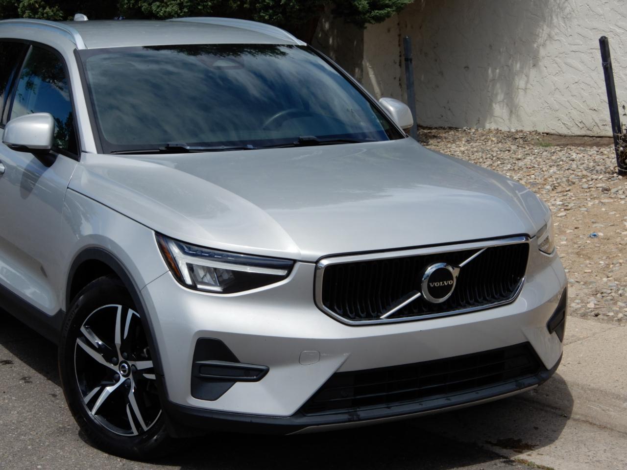 Volvo XC40 B5 AWD Core 2023