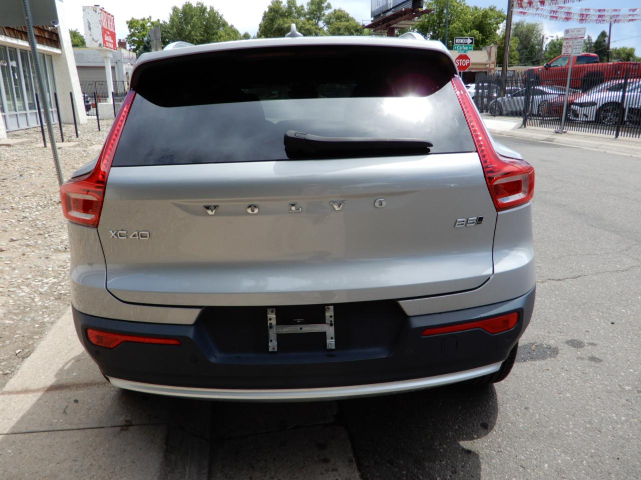 Volvo XC40 B5 AWD Core 2023