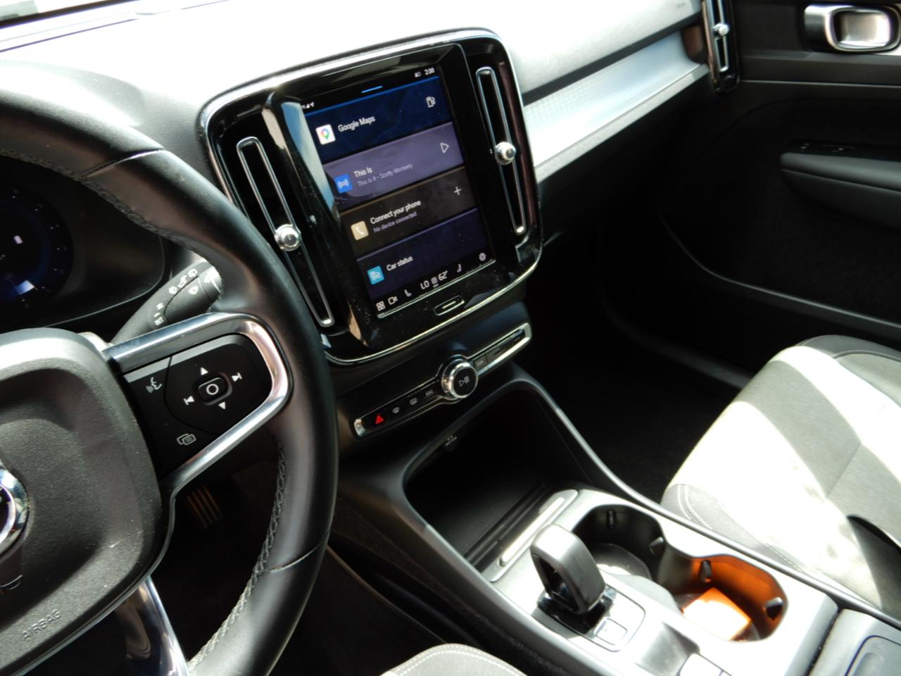 Volvo XC40 B5 AWD Core 2023