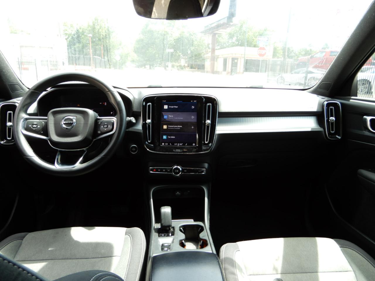 Volvo XC40 B5 AWD Core 2023