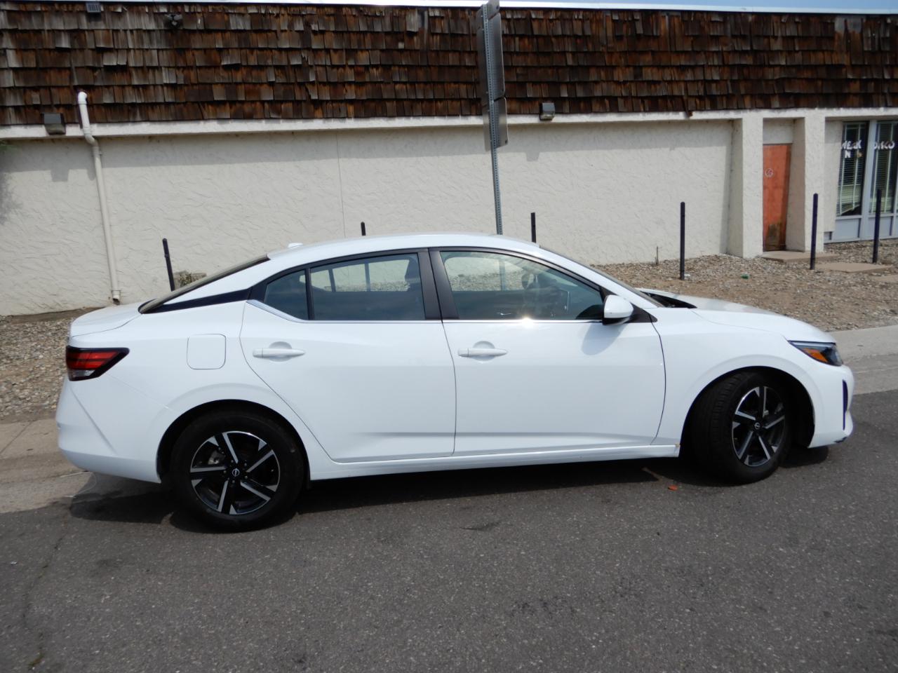 Nissan Sentra SV CVT 2024