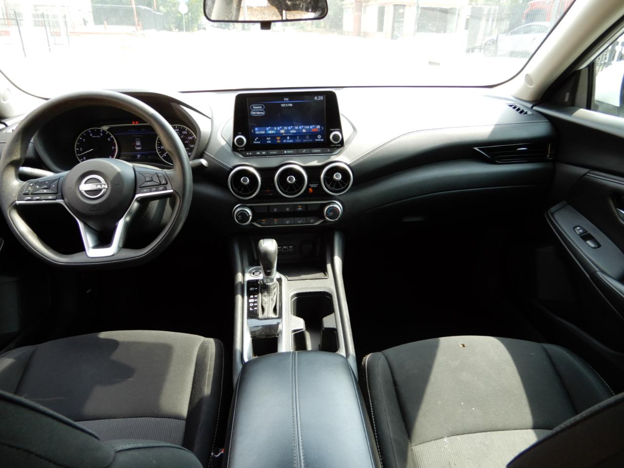 Nissan Sentra SV CVT 2024