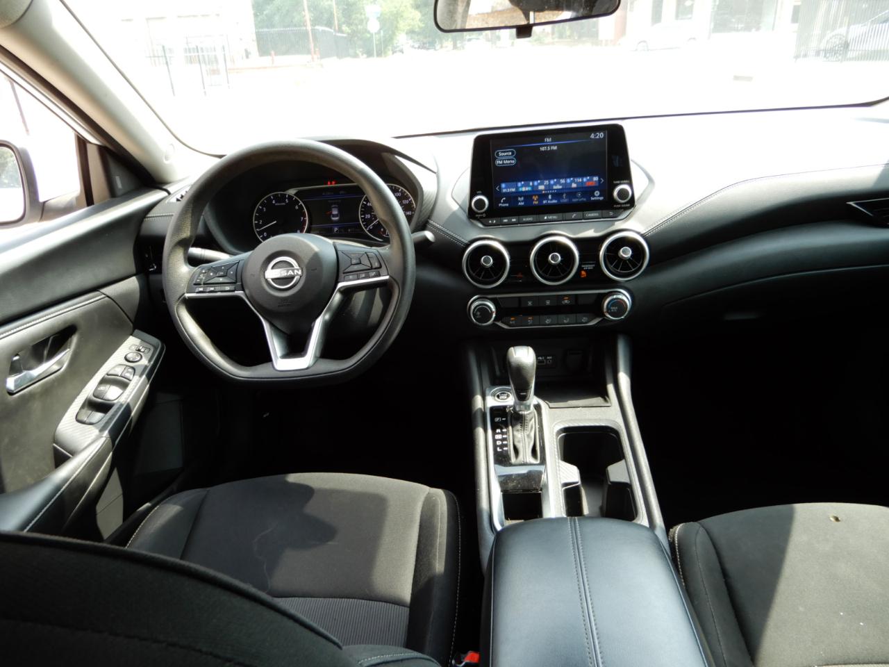 Nissan Sentra SV CVT 2024