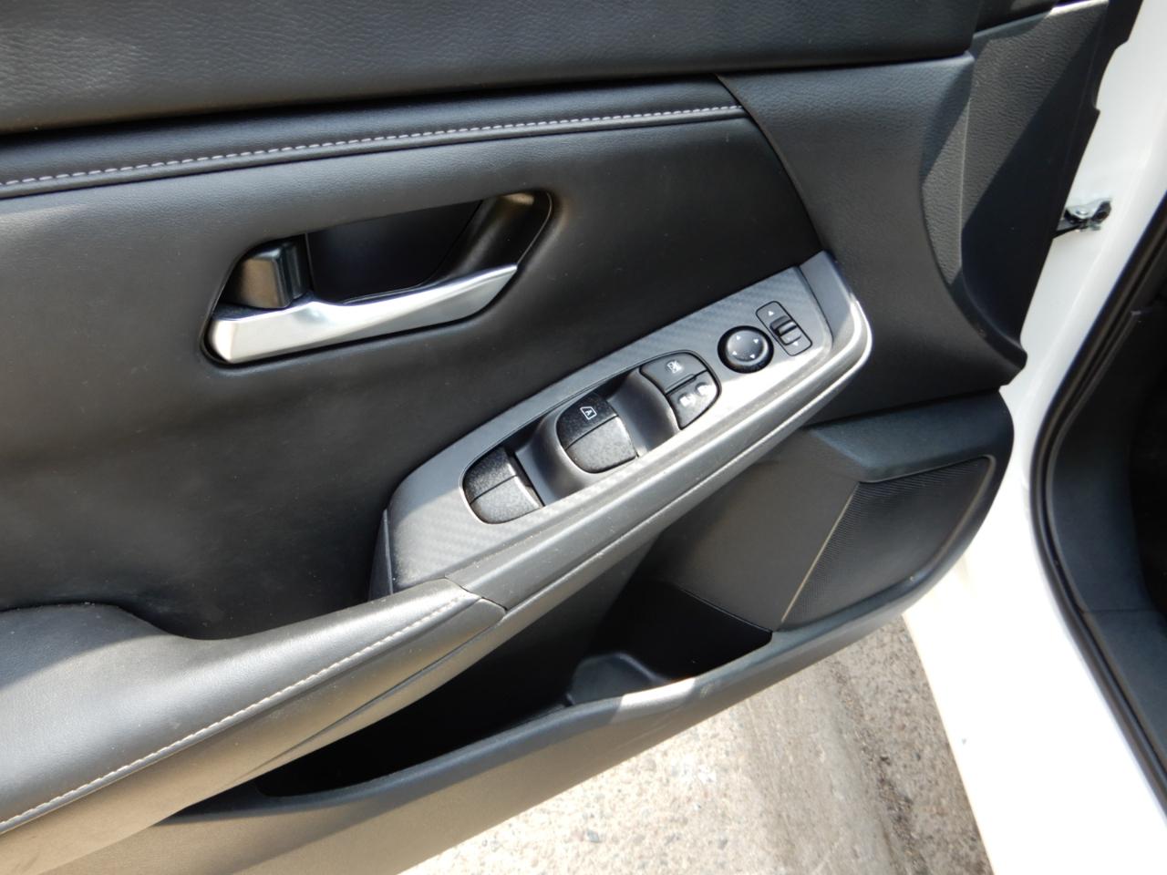 Nissan Sentra SV CVT 2024