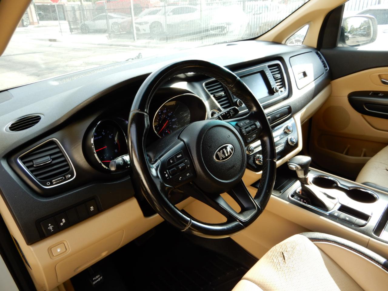 Kia Sedona EX FWD 2020