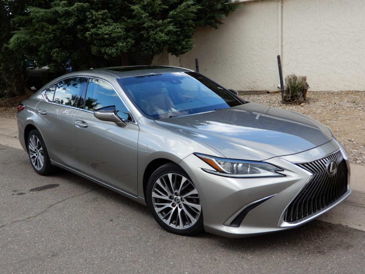 Lexus ES ES 350 FWD 2021
