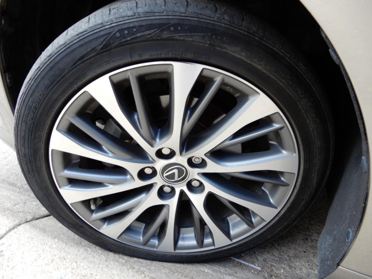 Lexus ES ES 350 FWD 2021