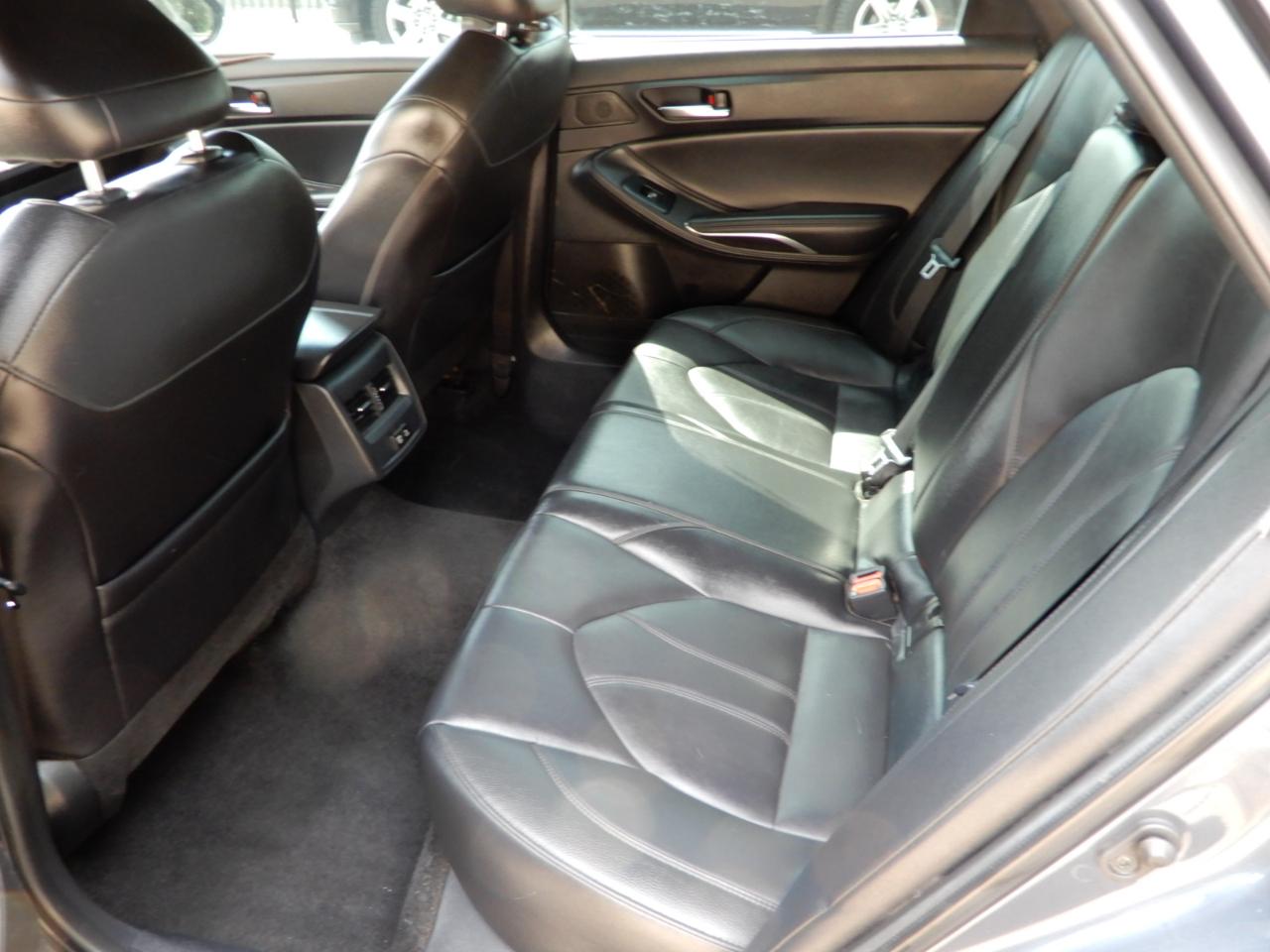Toyota Avalon XLE FWD (Natl) 2022
