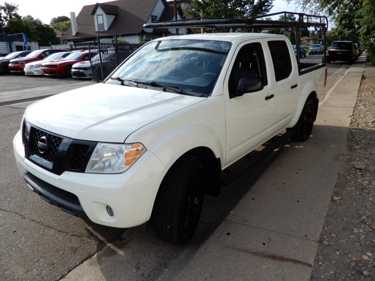 Nissan Frontier Crew Cab 4x4 SV Auto 2020