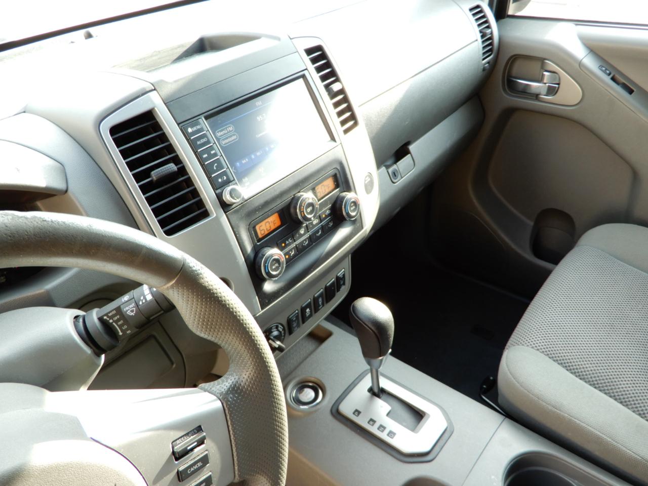 Nissan Frontier Crew Cab 4x4 SV Auto 2020