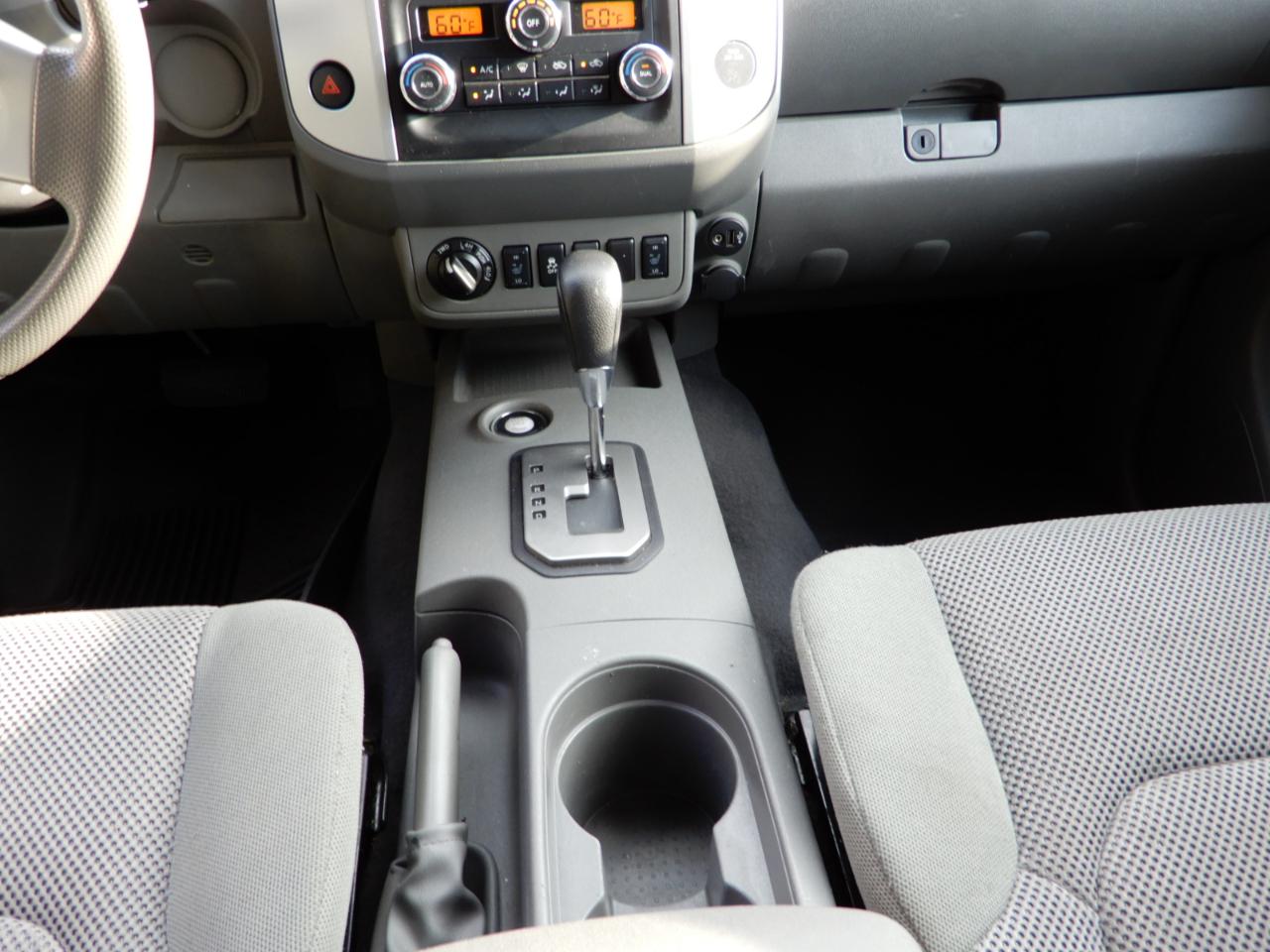Nissan Frontier Crew Cab 4x4 SV Auto 2020