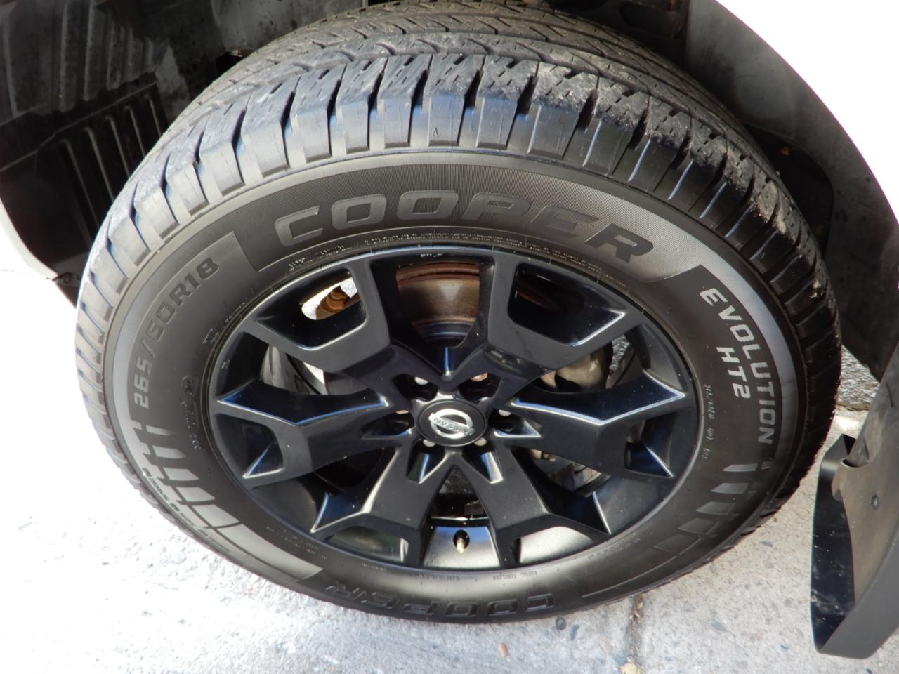 Nissan Frontier Crew Cab 4x4 SV Auto 2020