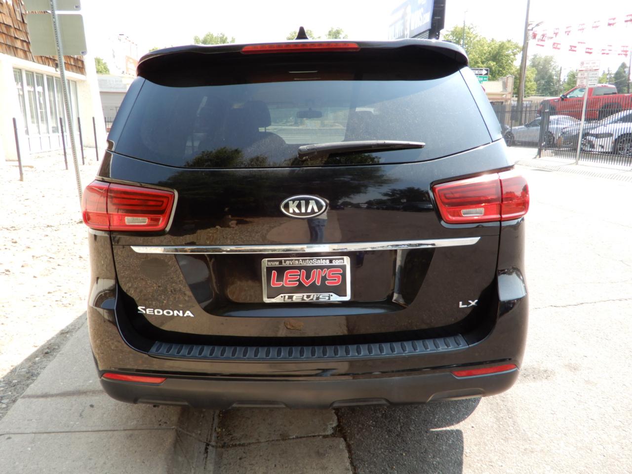 Kia Sedona LX FWD 2019