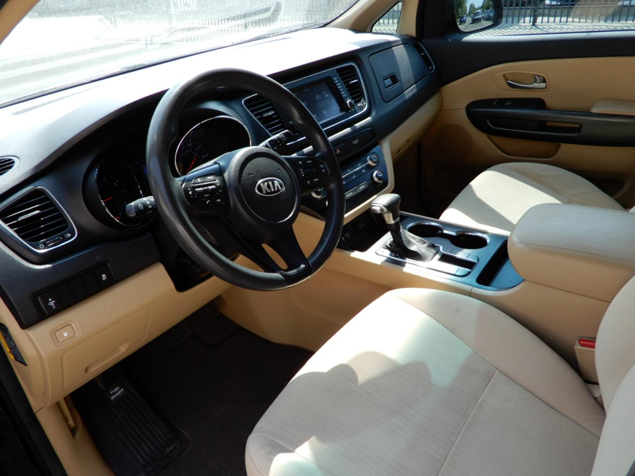 Kia Sedona LX FWD 2019