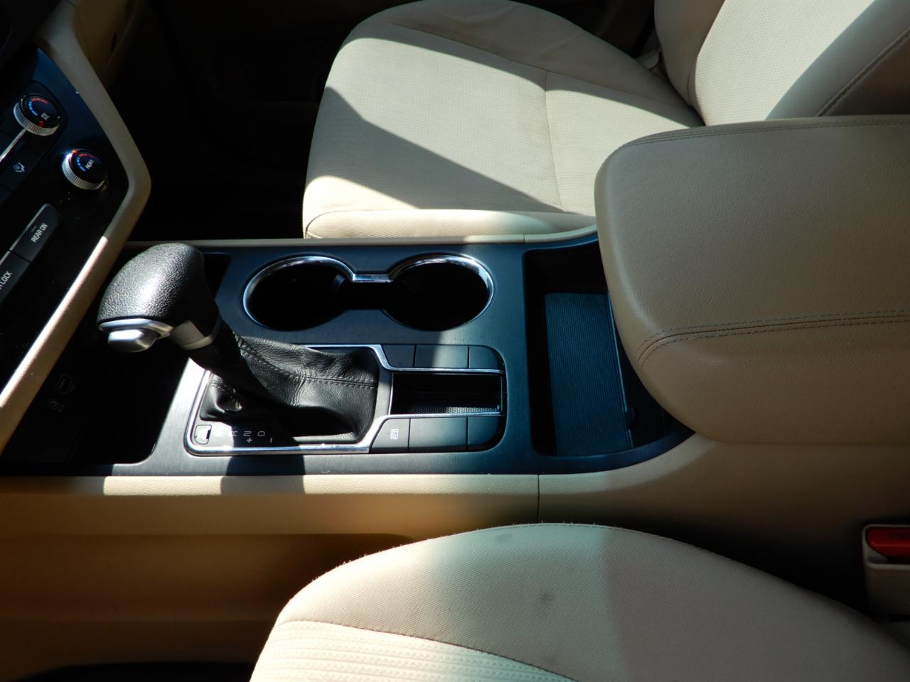 Kia Sedona LX FWD 2019