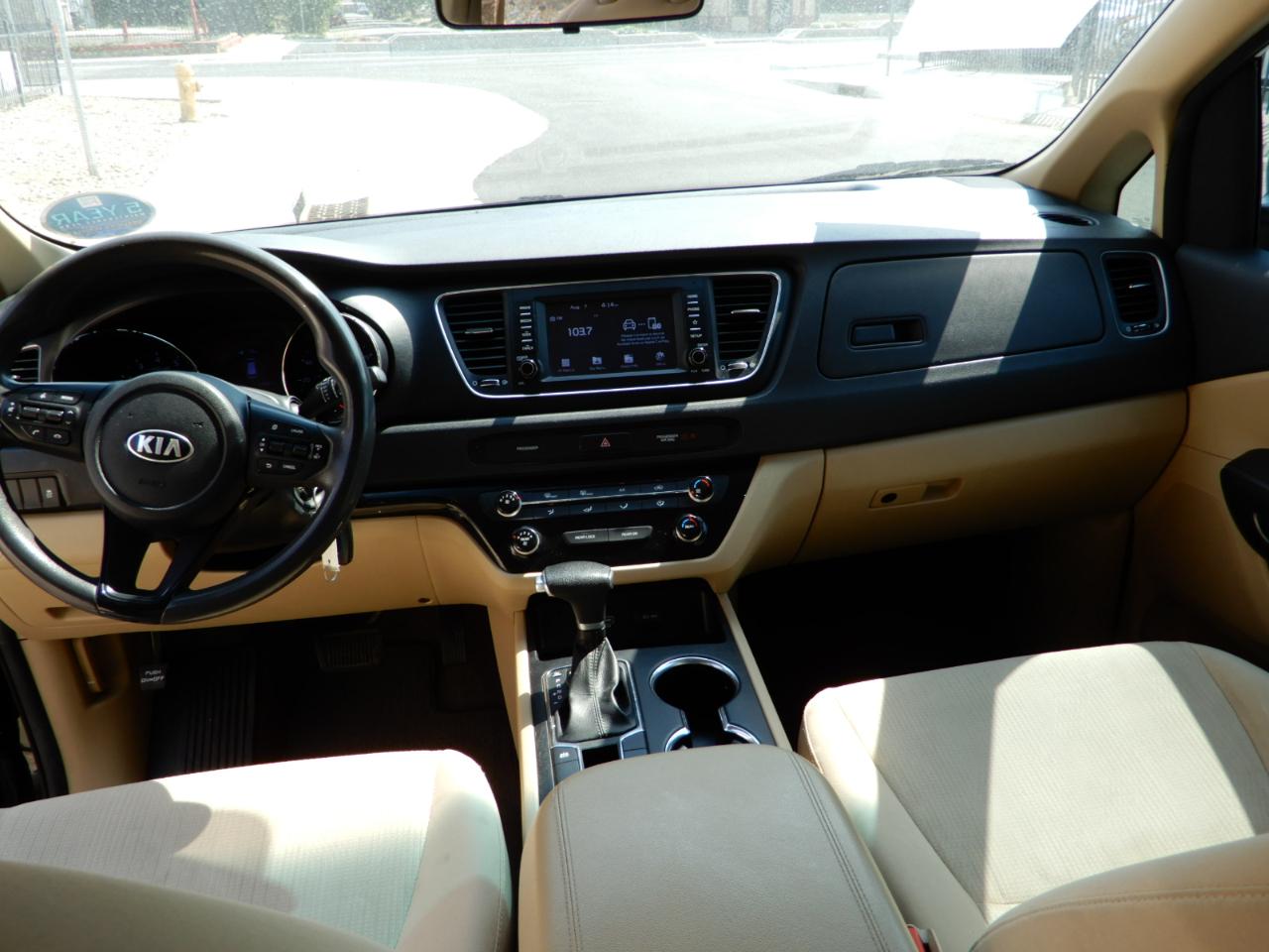 Kia Sedona LX FWD 2019