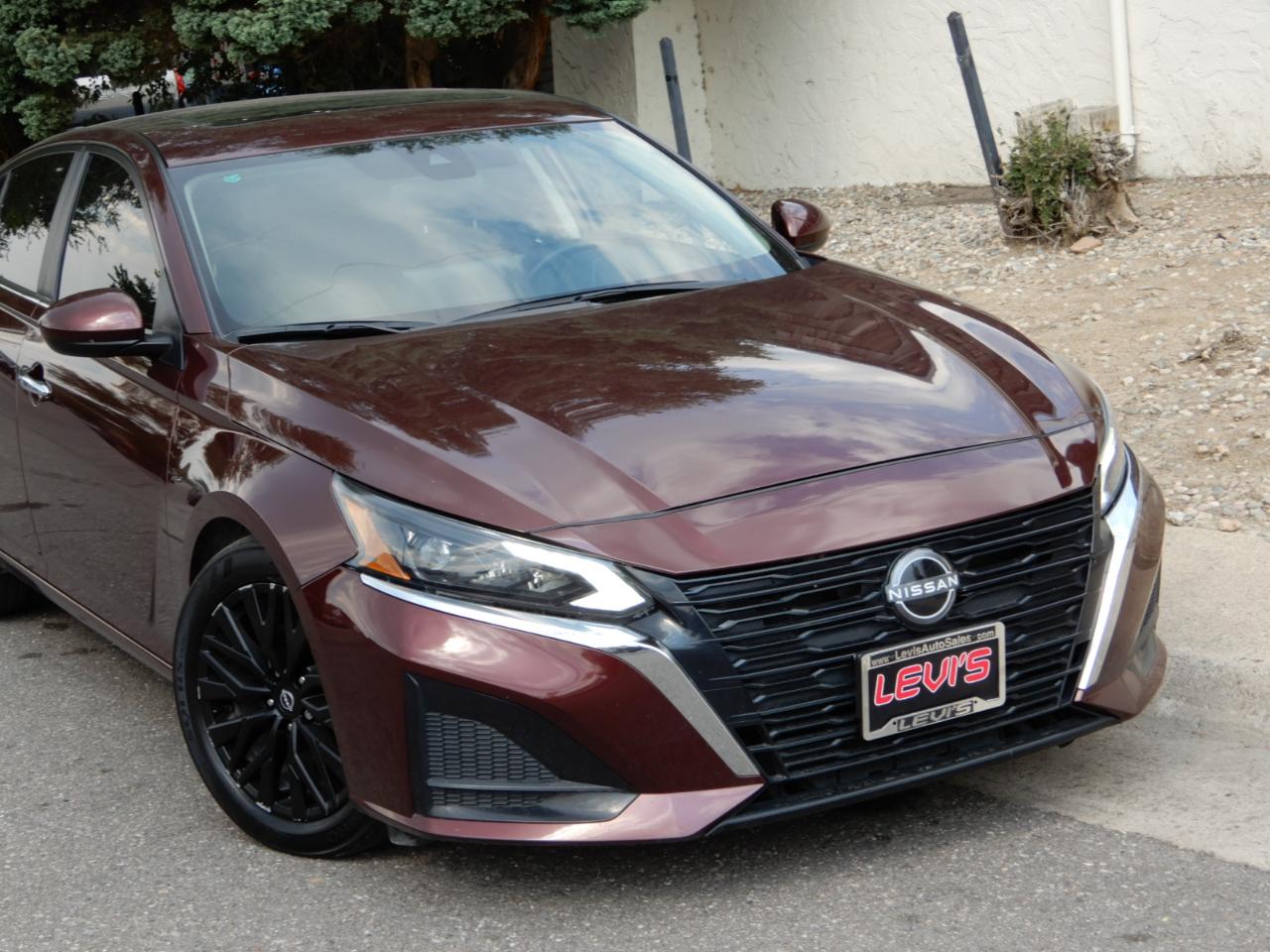 Nissan Altima SV FWD 2025