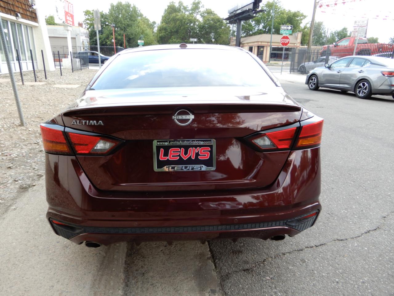 Nissan Altima SV FWD 2025