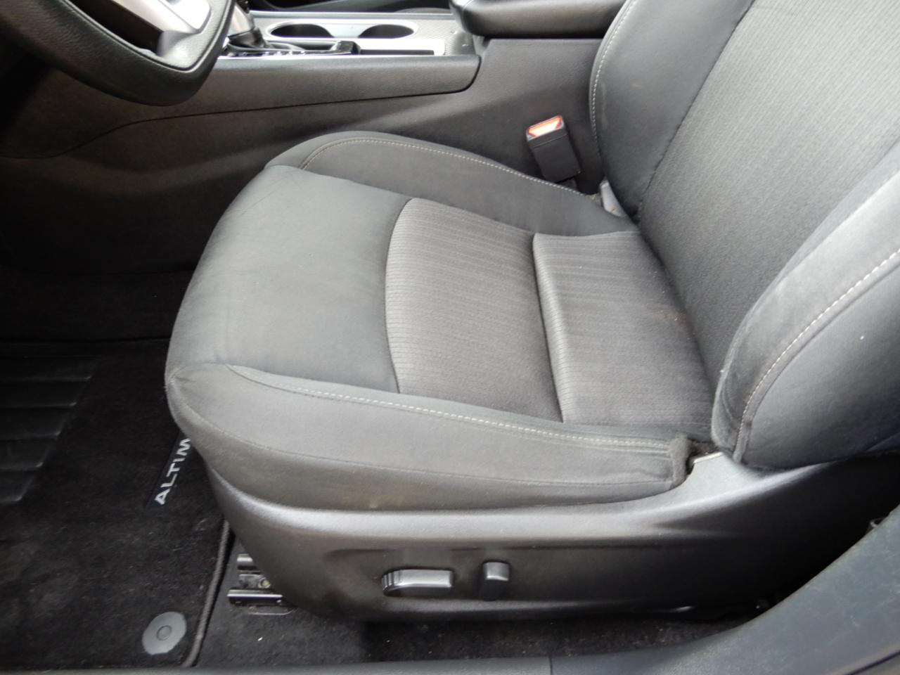 Nissan Altima SV FWD 2025