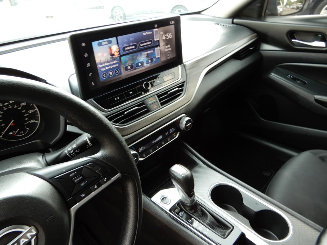 Nissan Altima SV FWD 2025