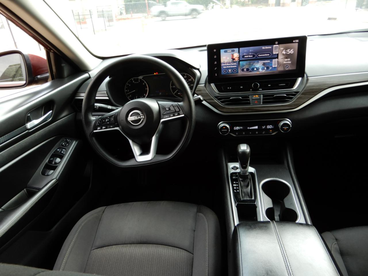Nissan Altima SV FWD 2025