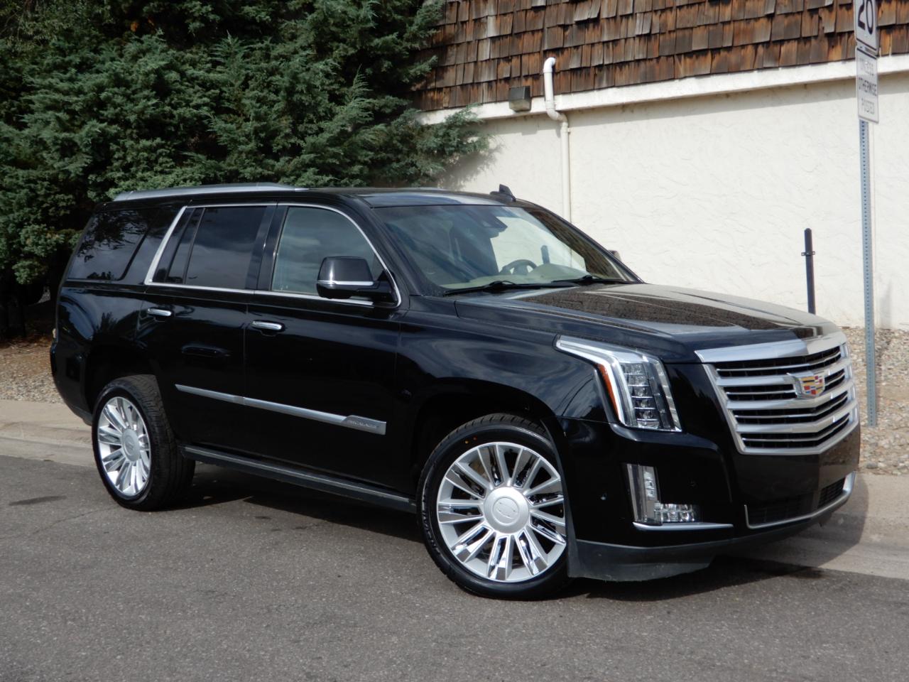 Cadillac Escalade 4WD 4dr Platinum 2019