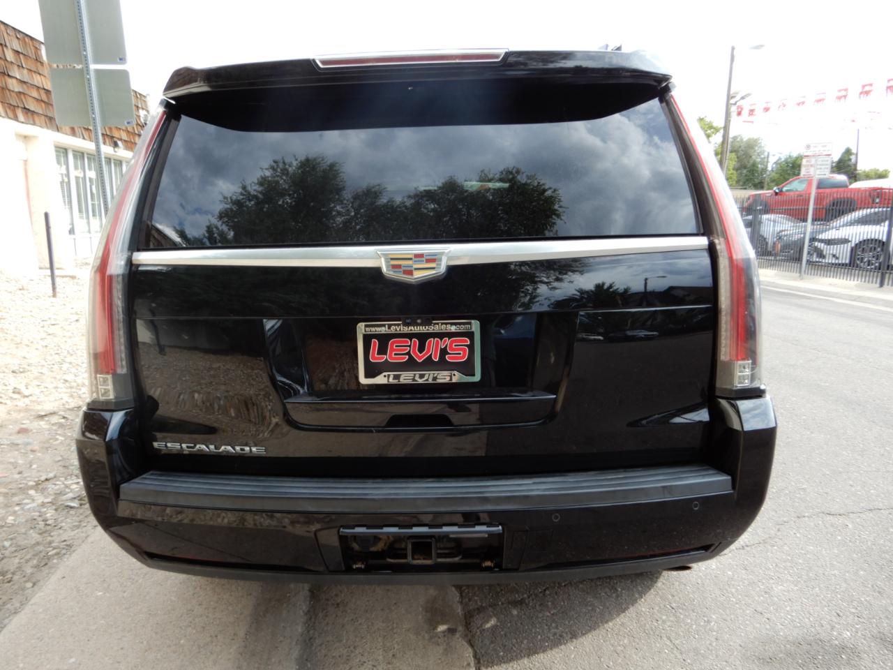 Cadillac Escalade 4WD 4dr Platinum 2019
