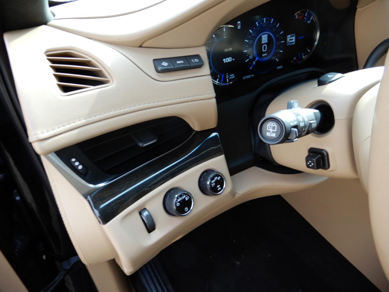 Cadillac Escalade 4WD 4dr Platinum 2019