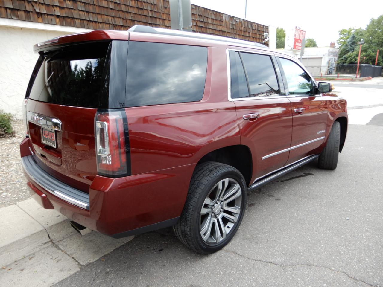 GMC Yukon 4WD 4dr Denali 2018