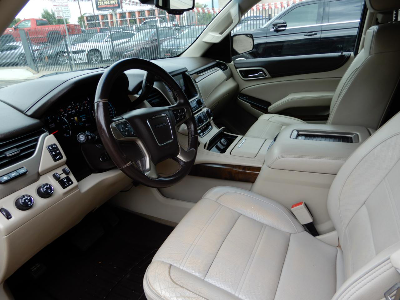 GMC Yukon 4WD 4dr Denali 2018