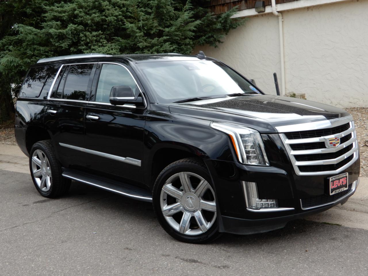 Cadillac Escalade 4WD 4dr Luxury 2019