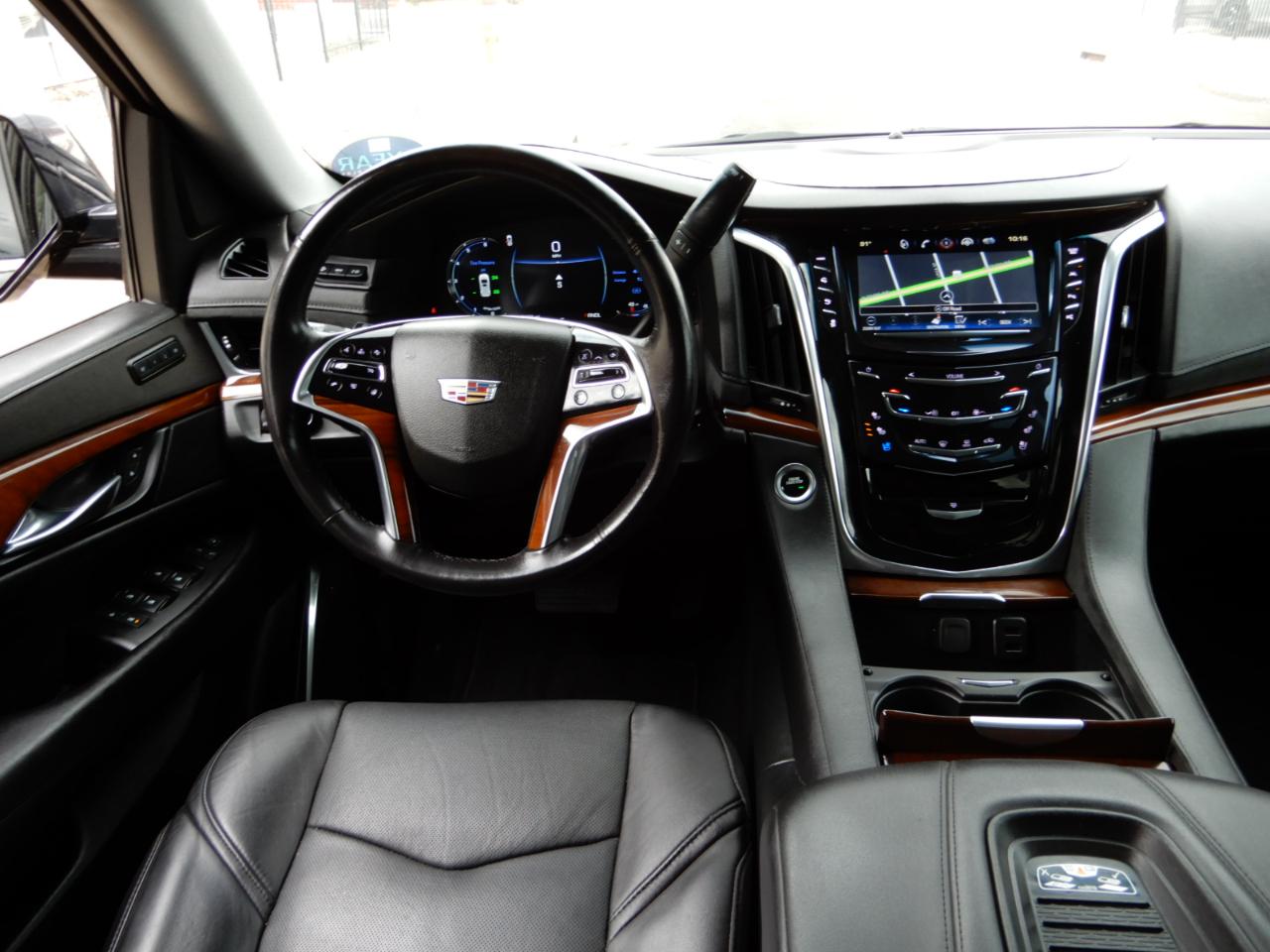 Cadillac Escalade 4WD 4dr Luxury 2019