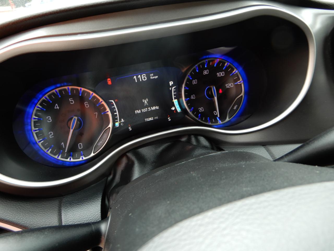 Chrysler Pacifica Touring L FWD 2024