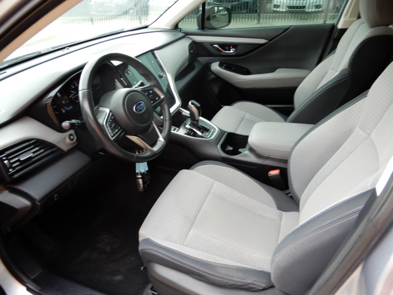 Subaru Outback Premium AWD 2024
