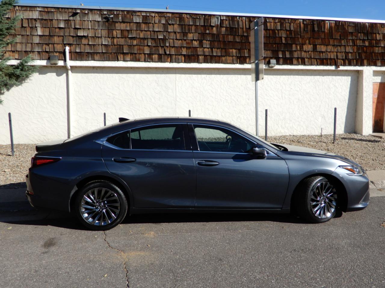 Lexus ES ES 350 Luxury FWD 2024