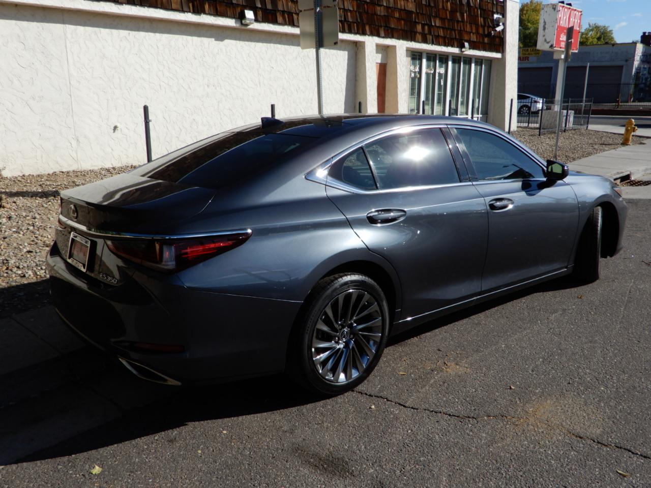 Lexus ES ES 350 Luxury FWD 2024