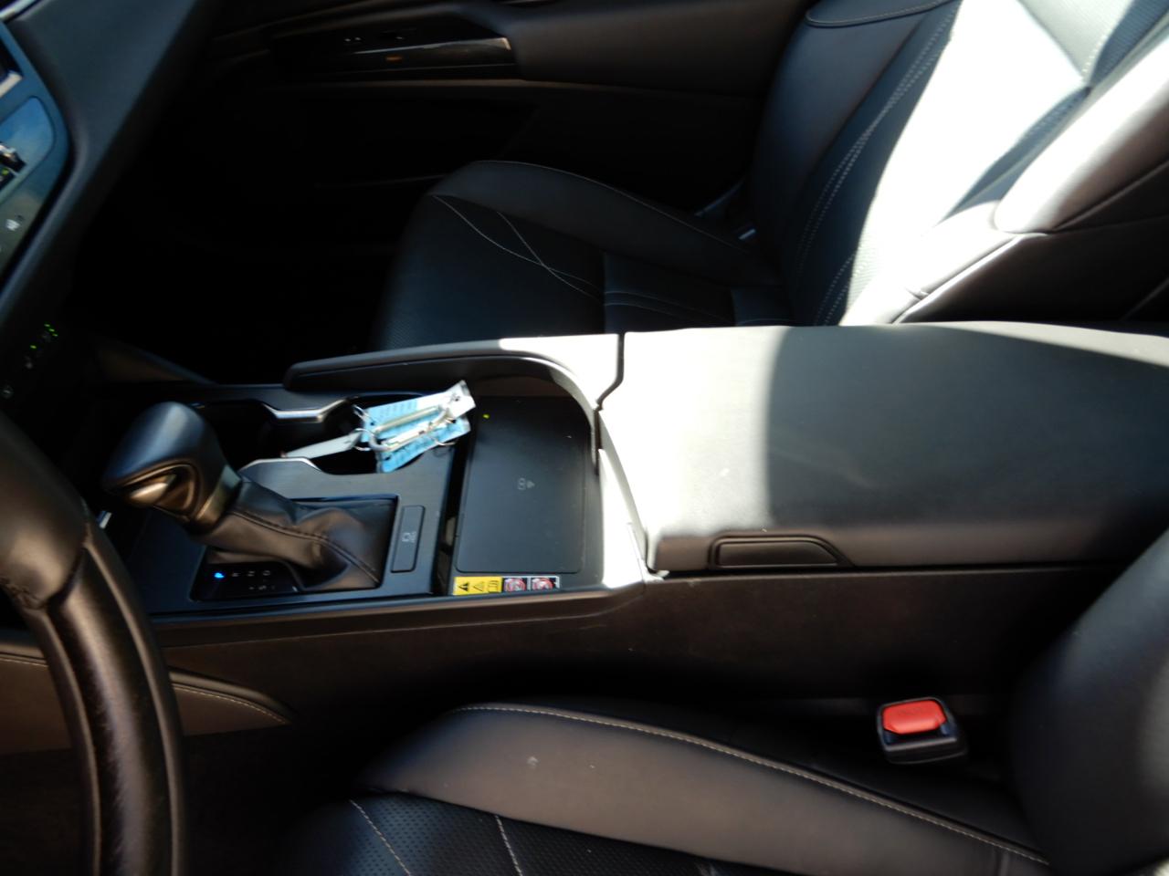 Lexus ES ES 350 Luxury FWD 2024