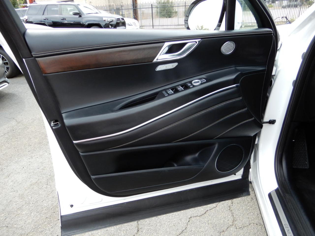 Genesis GV80 2.5T AWD 2024